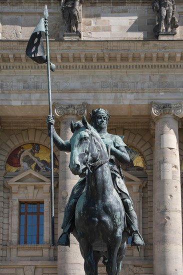 Equestrian statue