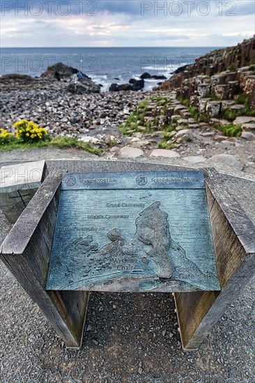 Information board Giant's Causeway