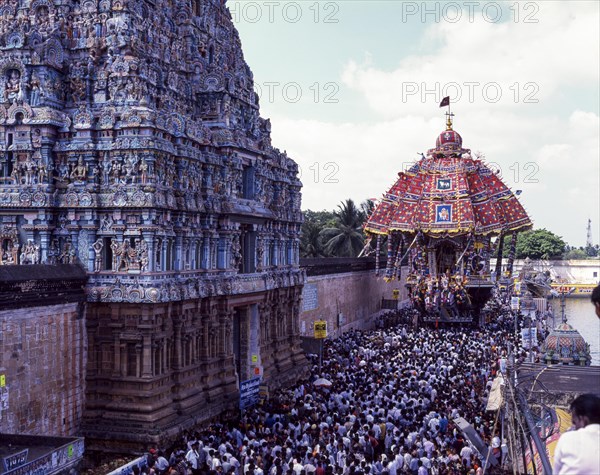 Chariot festival at Thiruvarur