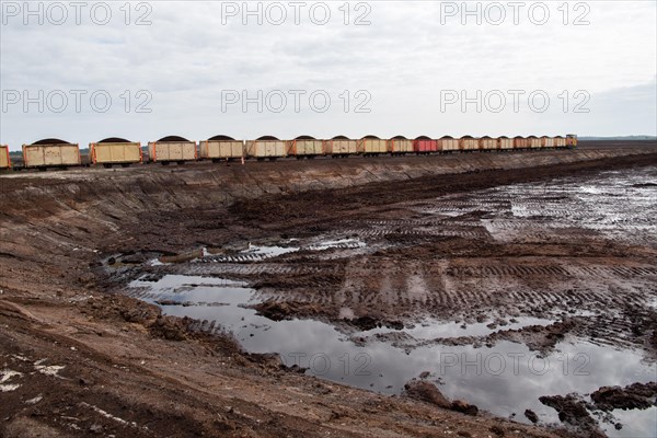 Peat cutting