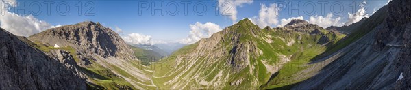 Panorama on the rocky path with view of Arosa