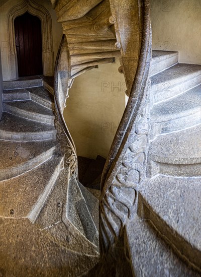 Double spiral staircase