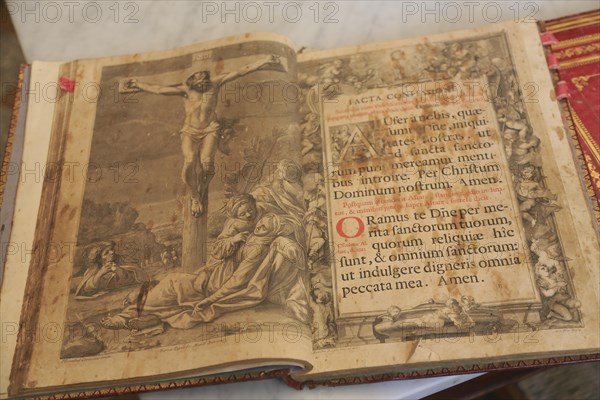 Medieval prayer book in the Cathedral of San Bartolomeo on Castle Hill