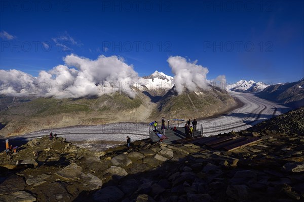 Eggishorn spectator terrace with view of the Great Aletsch Glacier