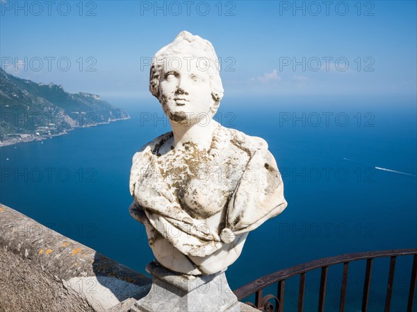 Marble bust on the Terrazza dell'Infinito of Villa Cimbrone