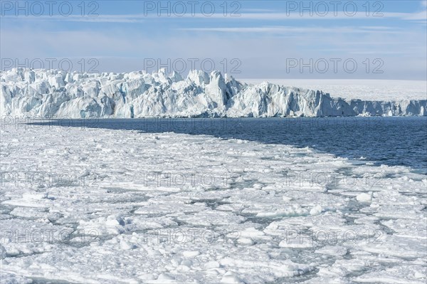 Hockstetter Glacier and pack ice