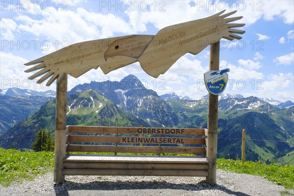 Adler vantage point with view of the Widderstein