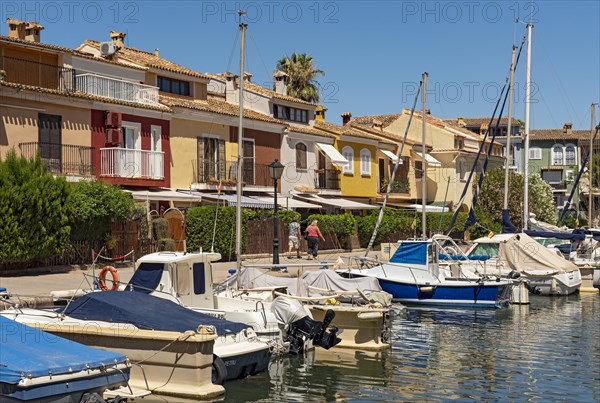 Boats and colourful houses