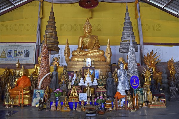 Altar at the Big Buddha