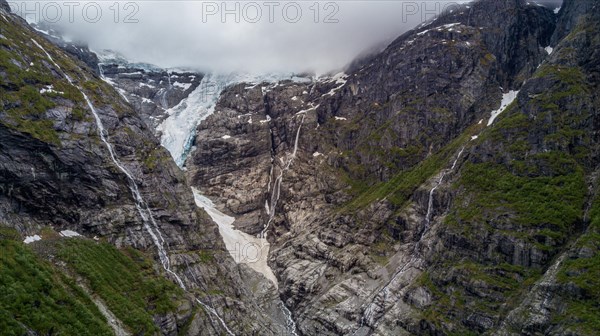 Glacier tongue