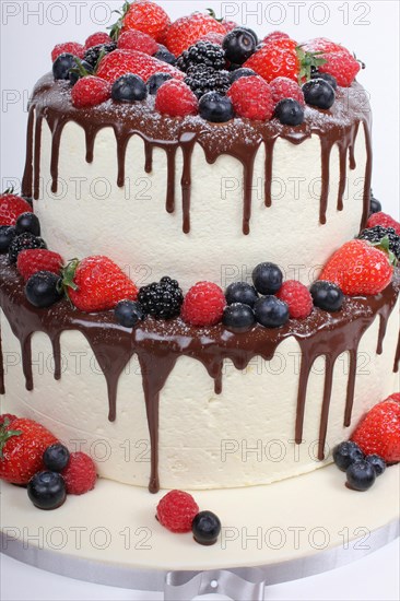 Berry cake