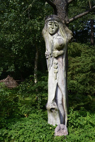 Wooden figure