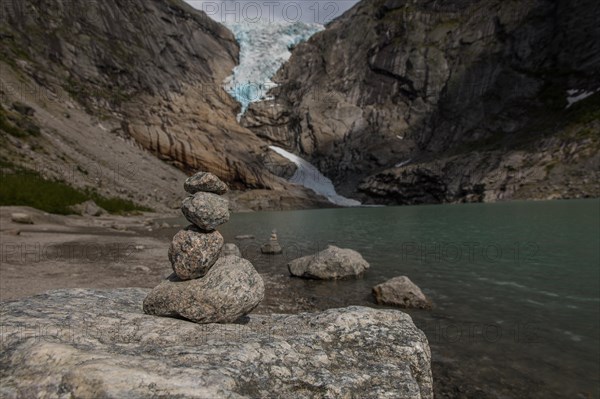 Glacier tongue