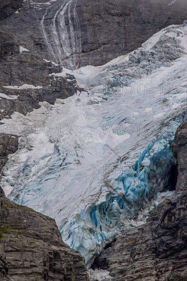 Glacier tongue