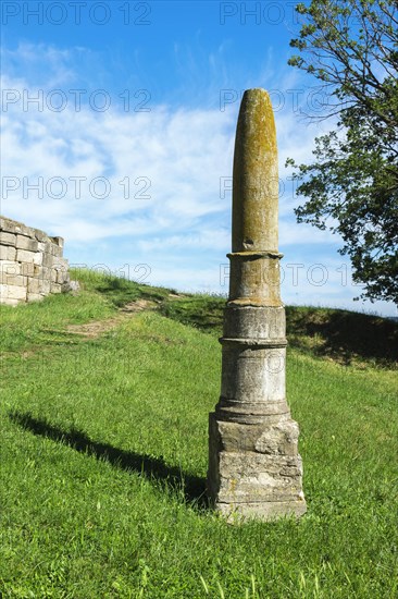 Apollo?s Obelisk