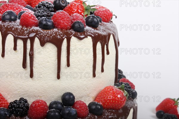 Berry cake