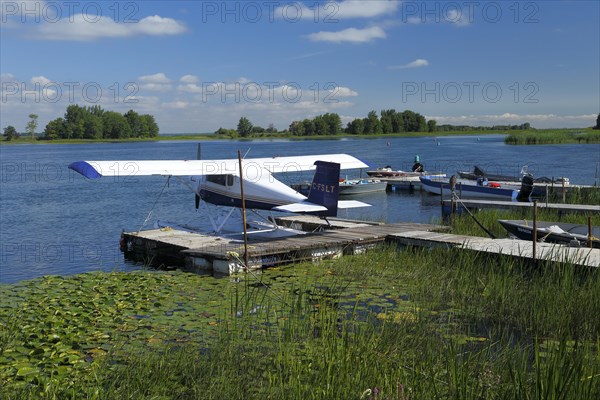 Hydroplane on the Saint Lawrence River