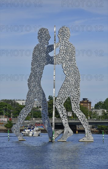 Molecule Man