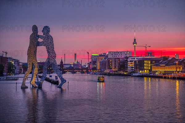 Molecule Man