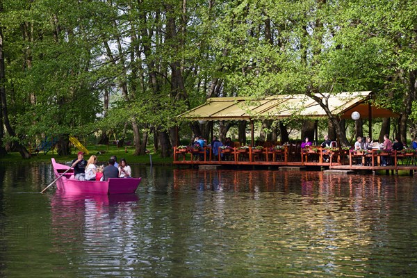 Lakeside restaurant