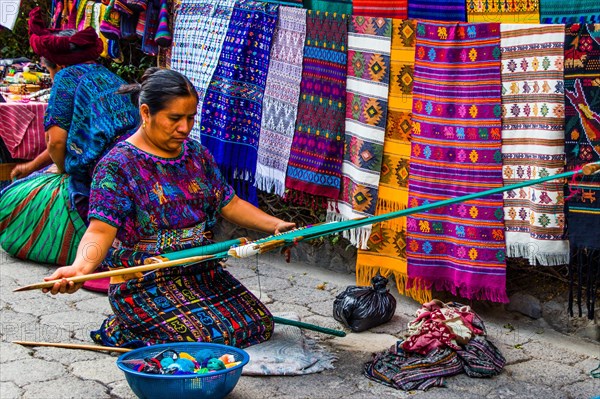 Women with traditional handlooms