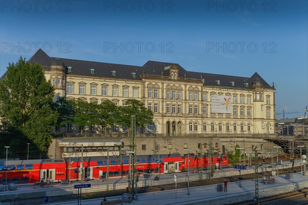 Museum fuer Kunst und Gewerbe