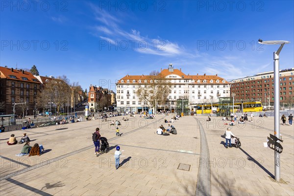 People on the Marienplatz