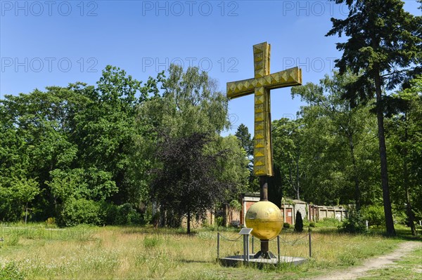 Cathedral Cross