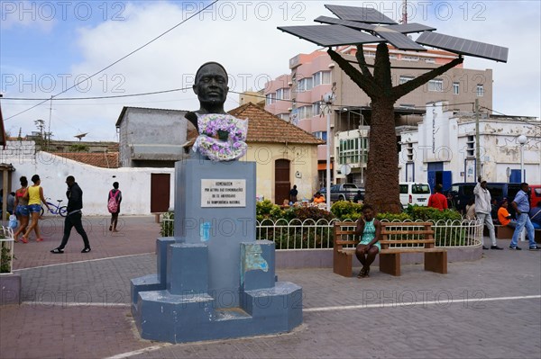 Bust of Almilcar Cabral