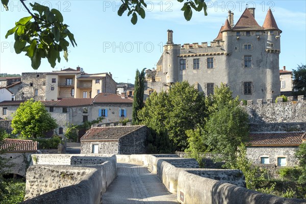 Saint Amant Tallende village