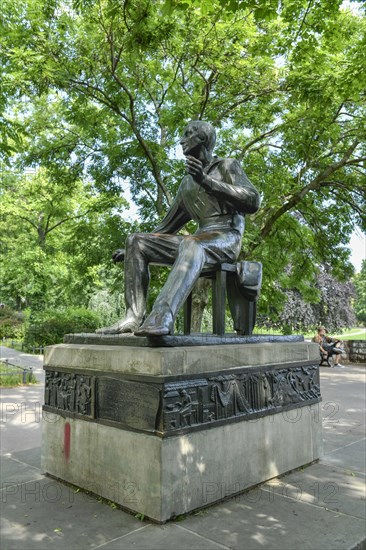 Heinrich Heine Monument