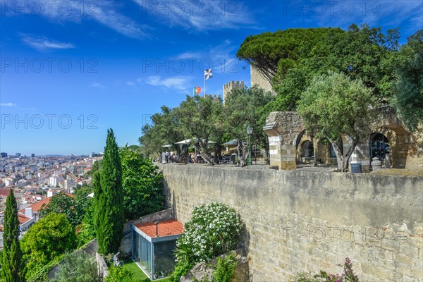 Castelo Sao Jorge Castle