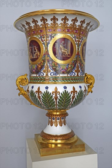 Monumental vase as a gift from King Charles X to Frederick William III