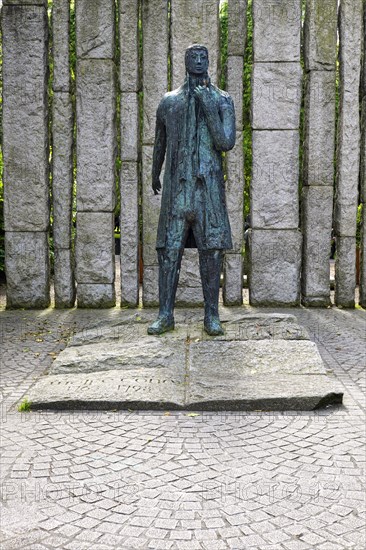 Monument to Wolfe Tone