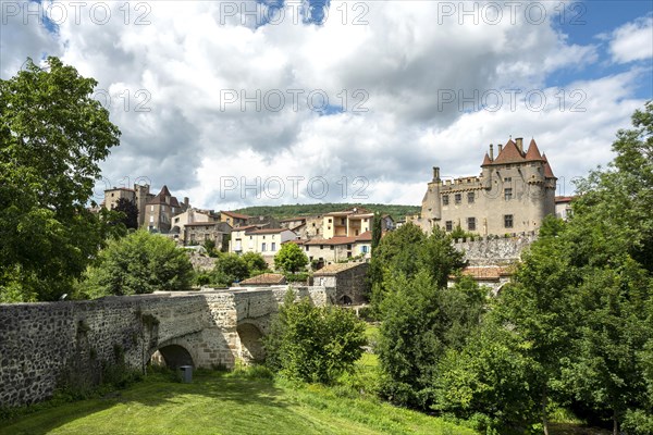 Saint Amant Tallende village