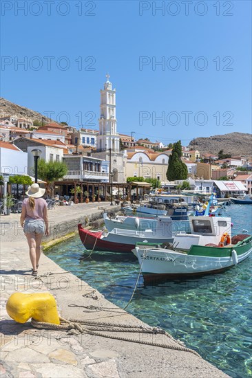 Tourist with sun hat