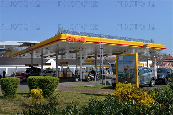 Shell petrol station