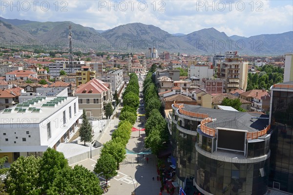 Pedestrian promenade