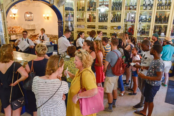 Pasteis de Belem Bakery