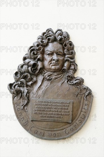 Commemorative plaque for Carl von Carlowitz