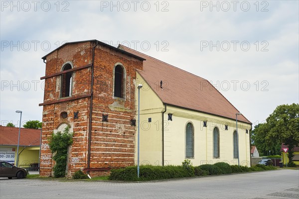 Former church Milow