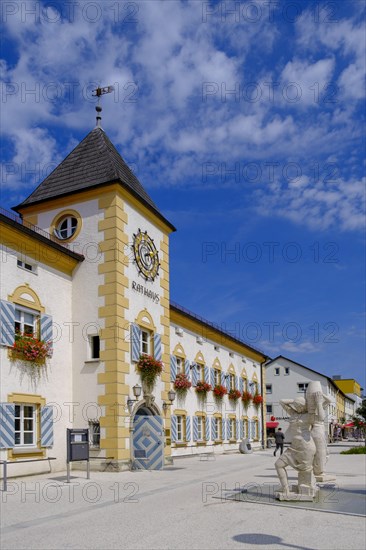 Town Hall and Fountain of the Water Bearers by Wilhelm Srb-Schlossbauer Karl-Lederer-Platz