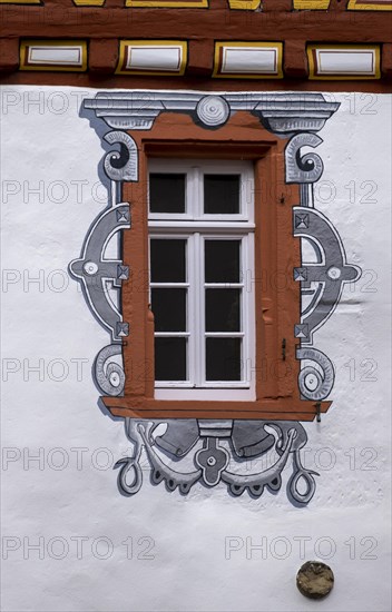 Neunhellerhaus on the market square of Ladenburg