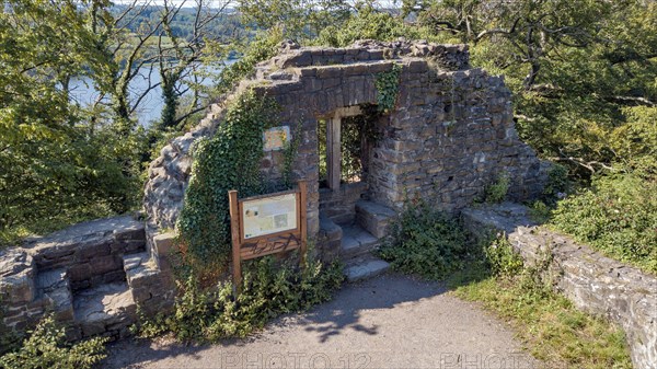 Bird's eye view of Isenburg Ruin