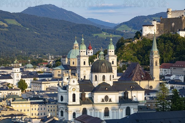 City view with collegiate church