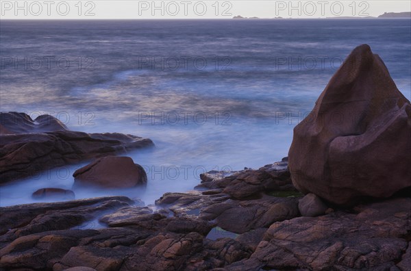 Rocky coast along the Sentier des douaniers