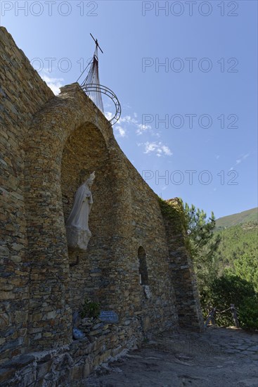 Statue of the Virgin Mary