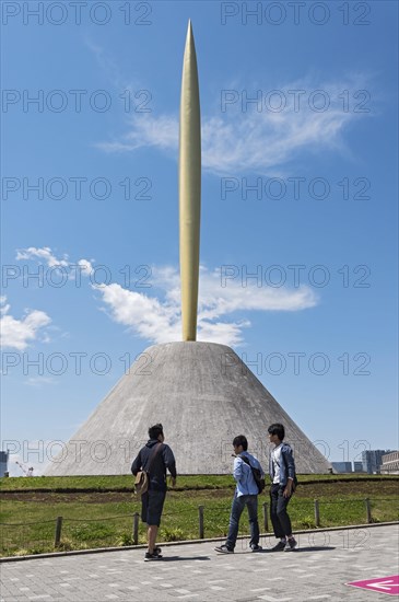 Statue of the Flame of Freedom