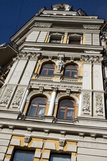 Residential building next to Taras Shevchenko Opera House