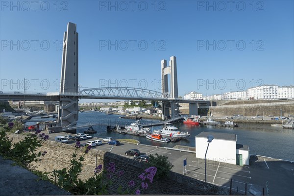 Pont de Recouvrance